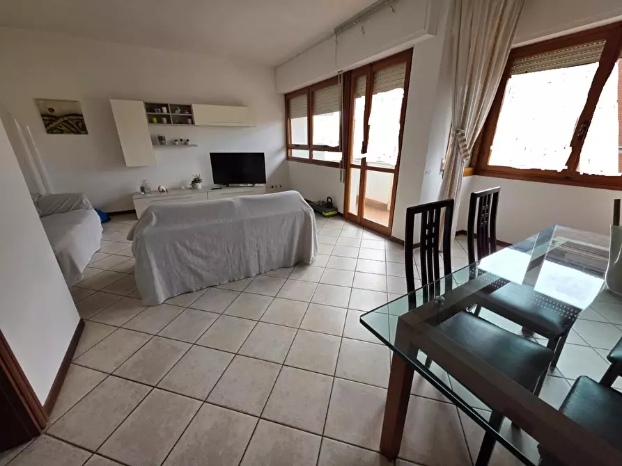 Immagine 3 di Appartamento in vendita  a Pontedera