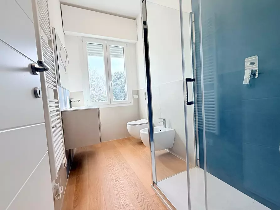 Immagine 10 di Appartamento in vendita  a Massa