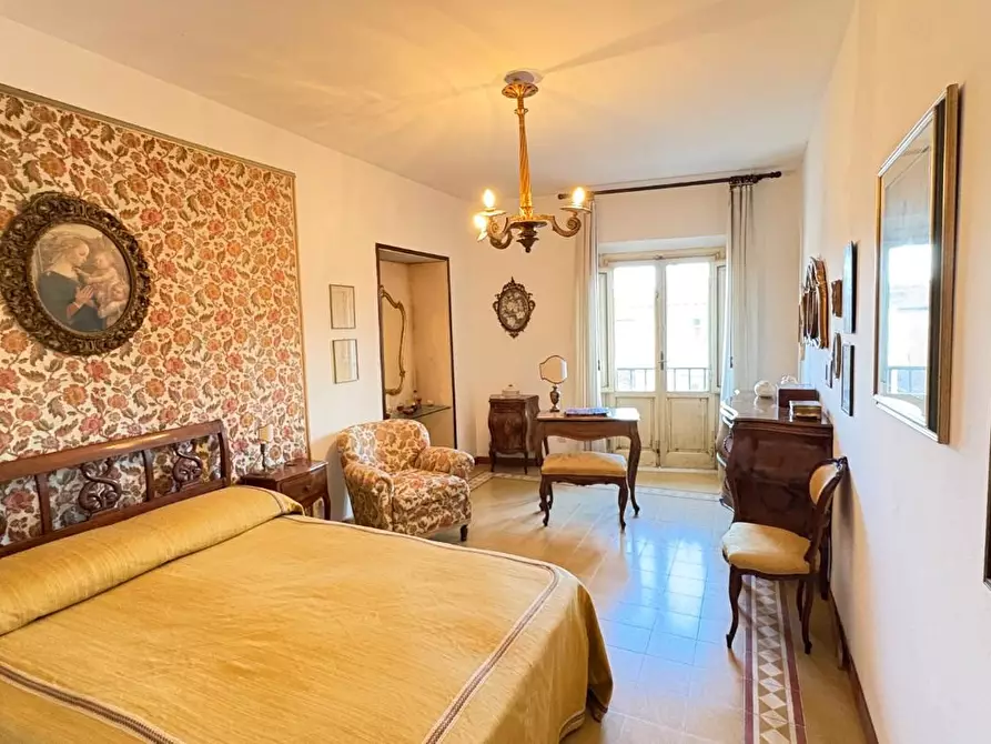 Immagine 19 di Mansarda in vendita  a Lucca