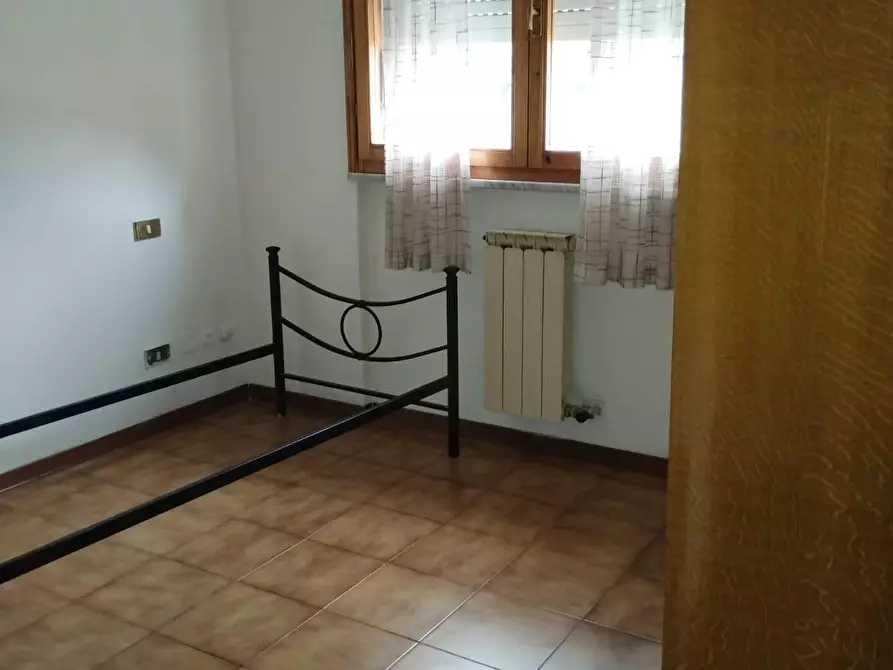 Immagine 17 di Appartamento in vendita  a Massa