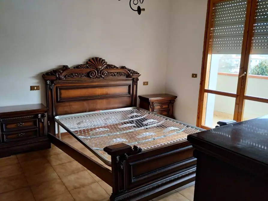 Immagine 19 di Appartamento in vendita  a Massa