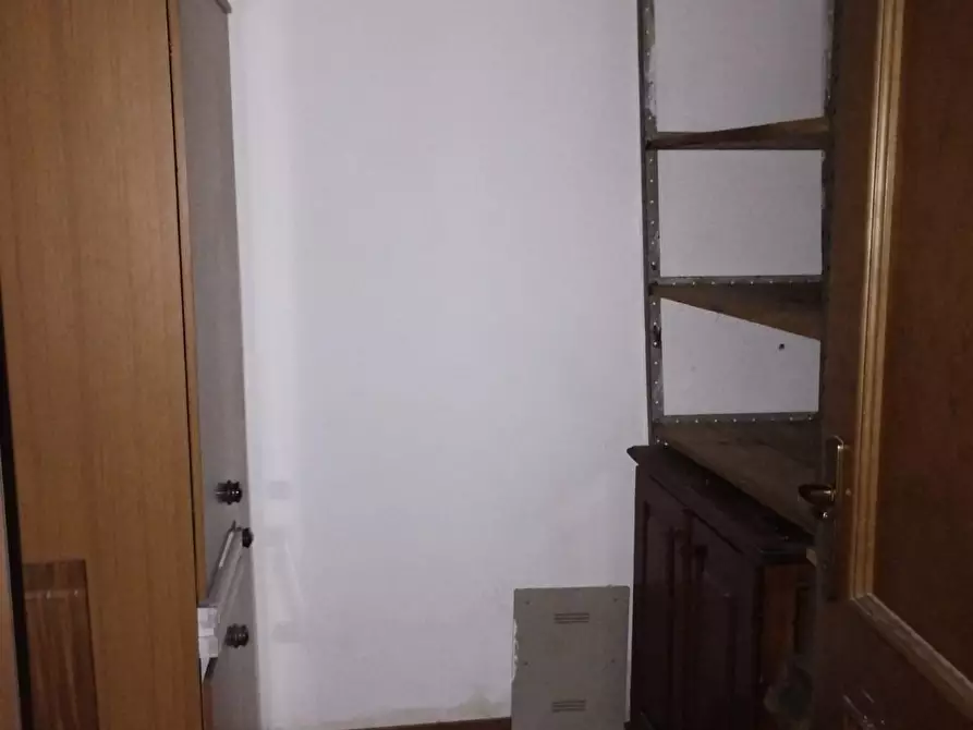 Immagine 16 di Appartamento in vendita  a Massa