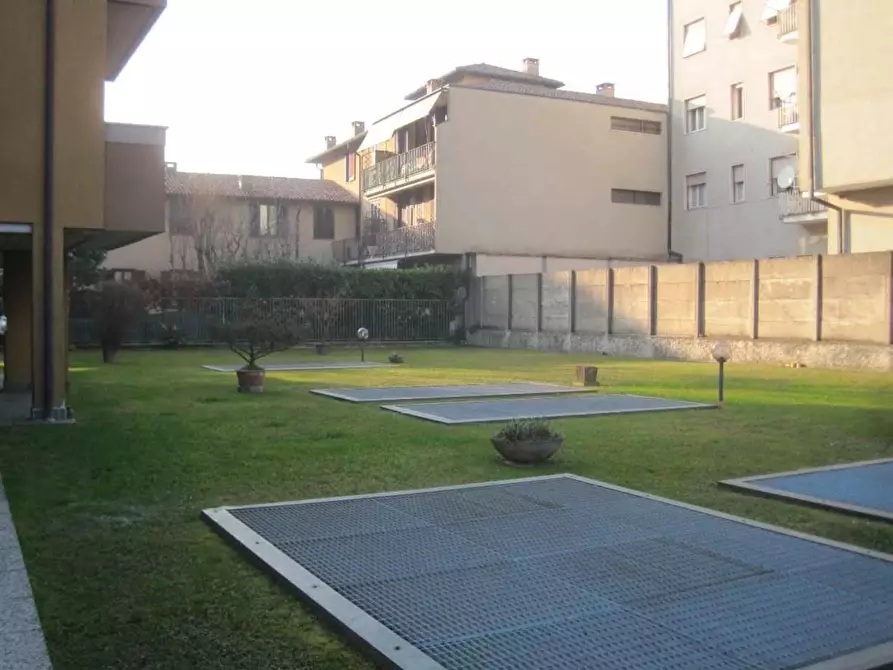 Immagine 3 di Appartamento in vendita  a Abbiategrasso