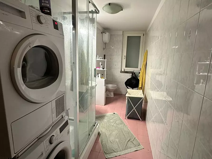 Immagine 17 di Villetta a schiera in vendita  a Capraia E Limite