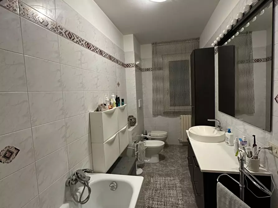 Immagine 11 di Villetta a schiera in vendita  a Capraia E Limite