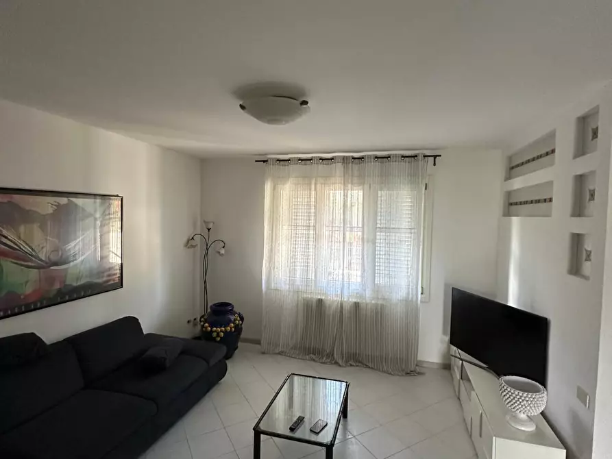 Immagine 3 di Villetta a schiera in vendita  a Capraia E Limite