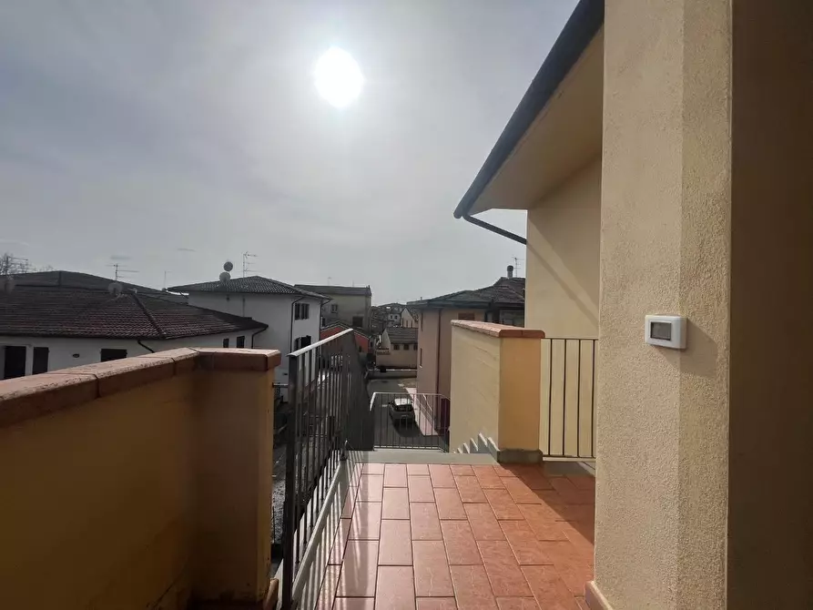 Immagine 19 di Appartamento in affitto  a Santa Maria A Monte