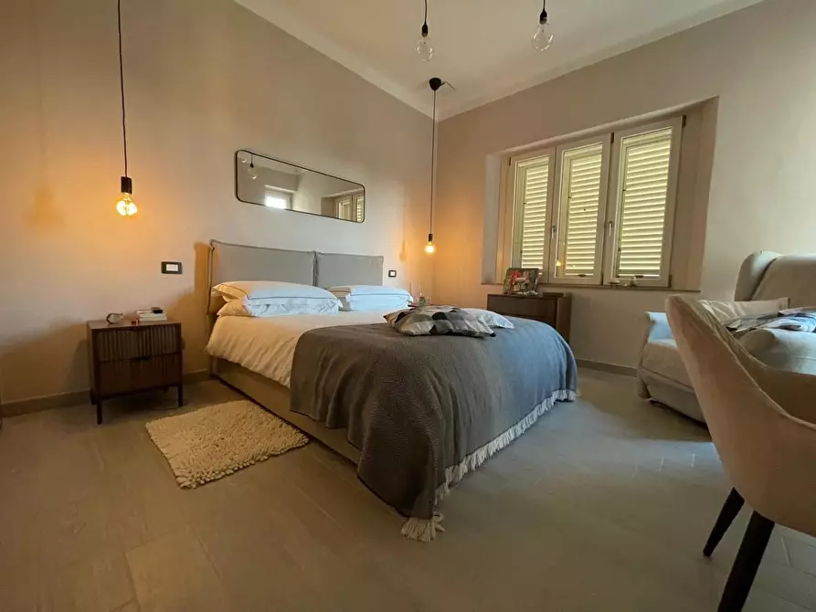 Immagine 36 di Villa in vendita  a Lucca