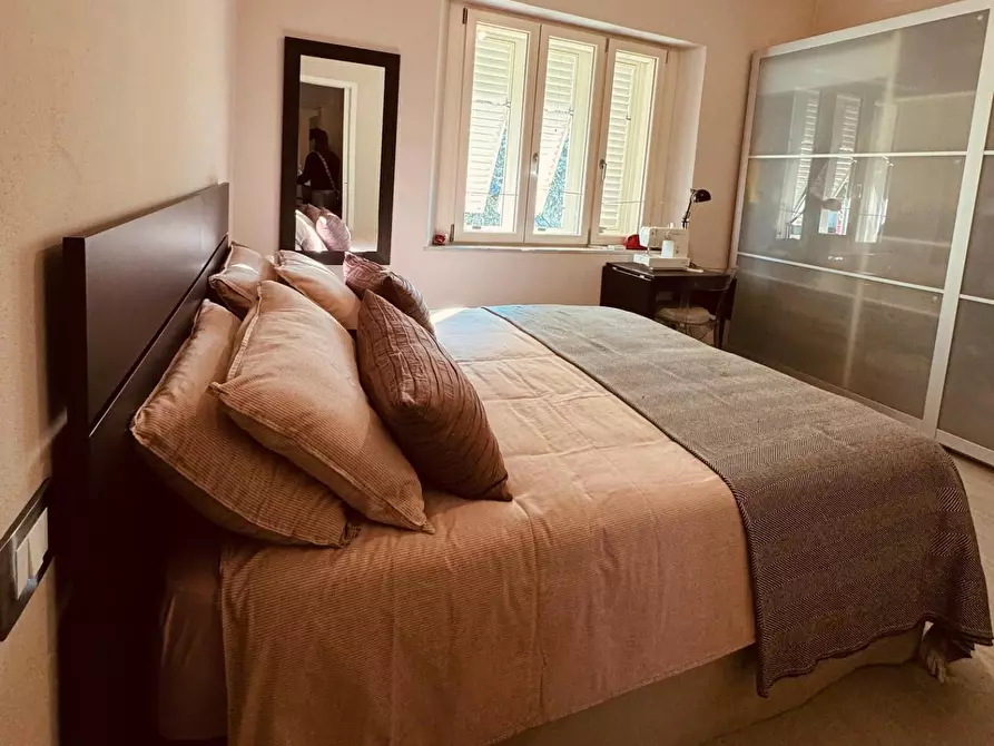 Immagine 30 di Villa in vendita  a Lucca