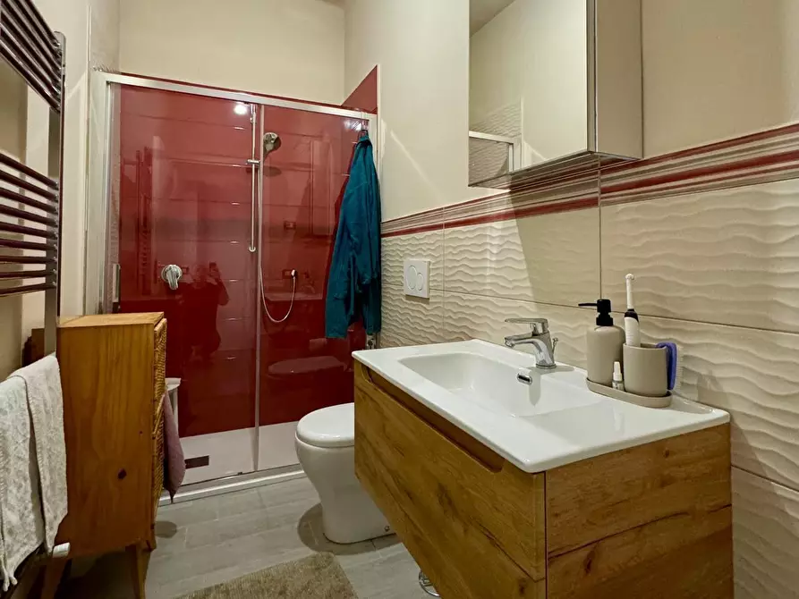 Immagine 17 di Villa in vendita  a Lucca