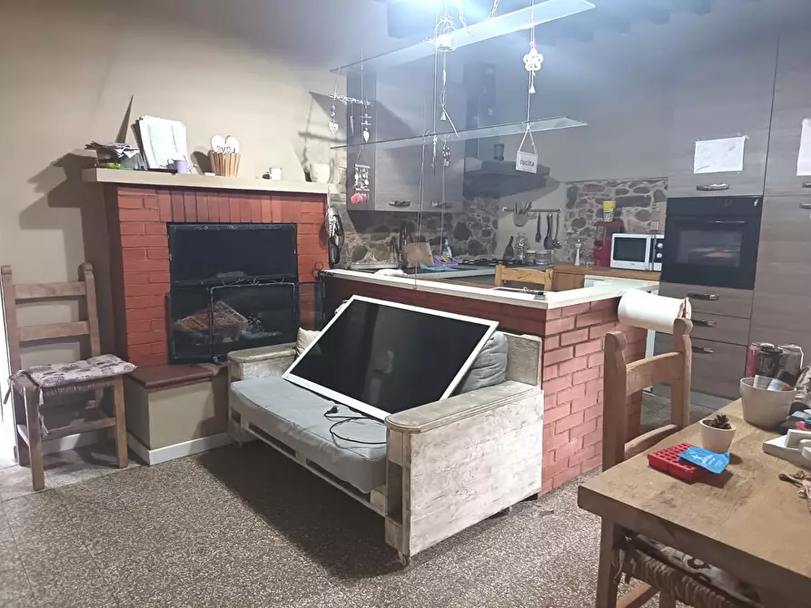 Immagine 12 di Casa indipendente in vendita  a Montecarlo