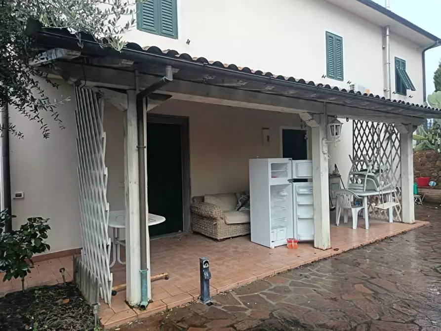 Immagine 5 di Casa indipendente in vendita  a Montecarlo