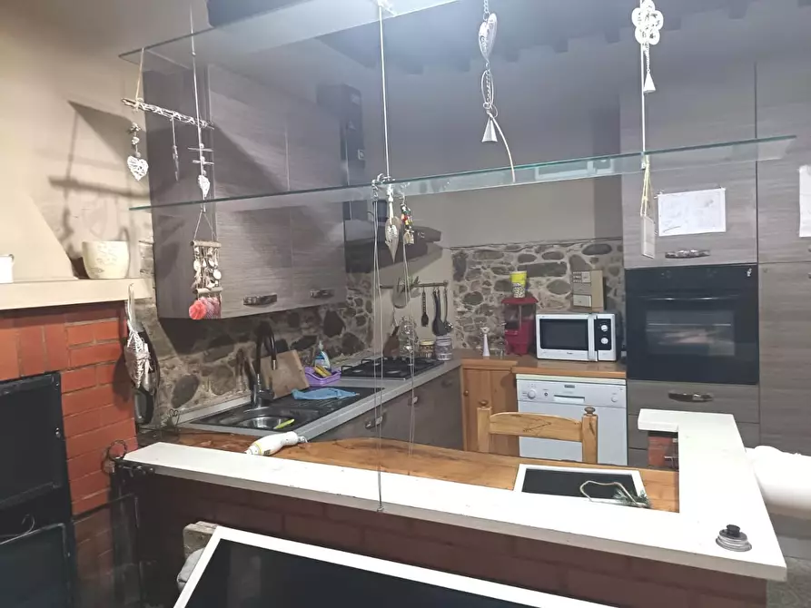 Immagine 6 di Casa indipendente in vendita  a Montecarlo