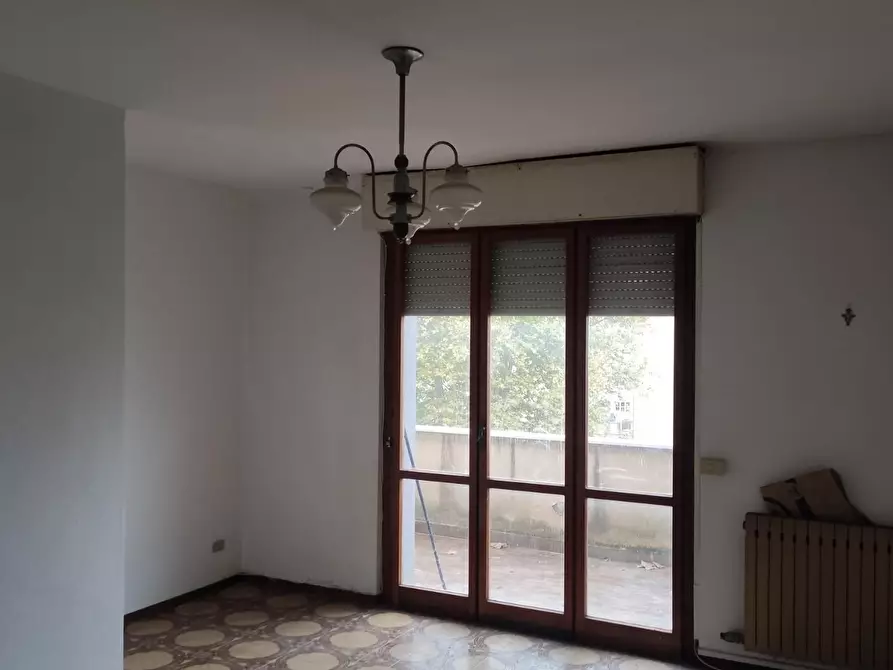 Immagine 11 di Villetta a schiera in vendita  a Pisa