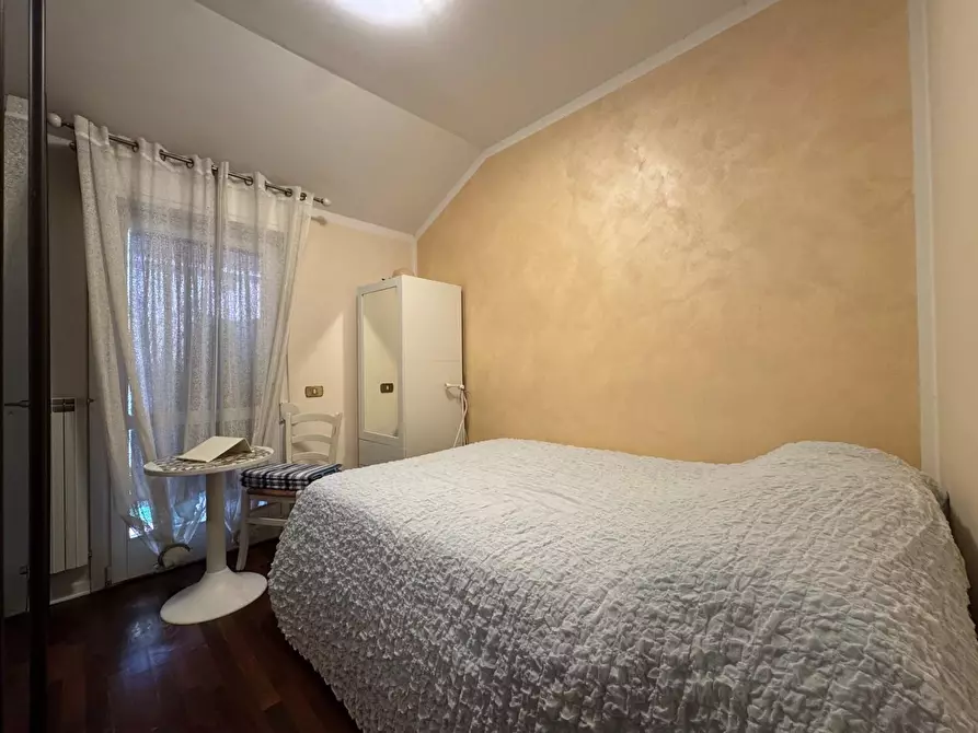 Immagine 9 di Appartamento in vendita  a Viareggio