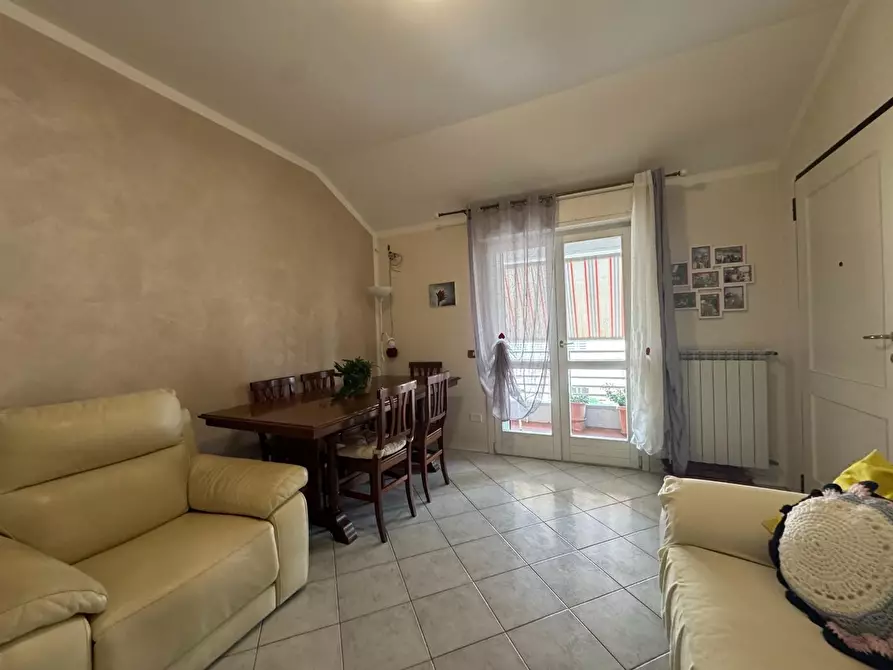 Immagine 21 di Appartamento in vendita  a Viareggio