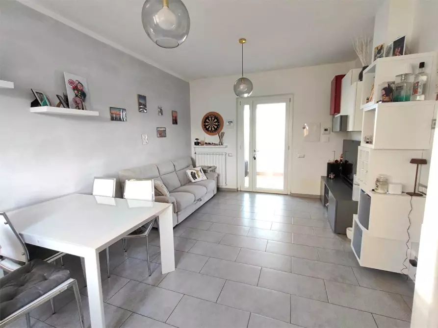 Immagine 27 di Porzione di casa in vendita  a Sarzana