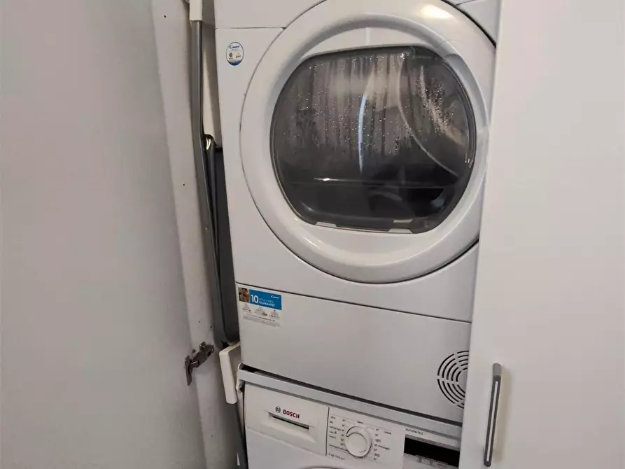 Immagine 20 di Porzione di casa in vendita  a Sarzana