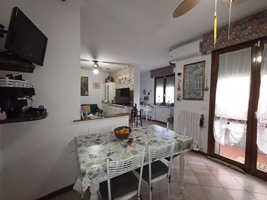 Immagine 6 di Mansarda in vendita  a Porcari