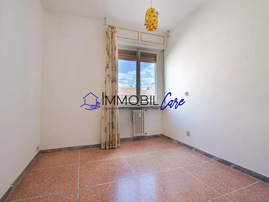 Immagine 10 di Appartamento in vendita  a Livorno