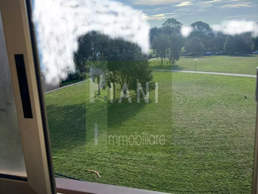 Immagine 3 di Appartamento in vendita  a Livorno