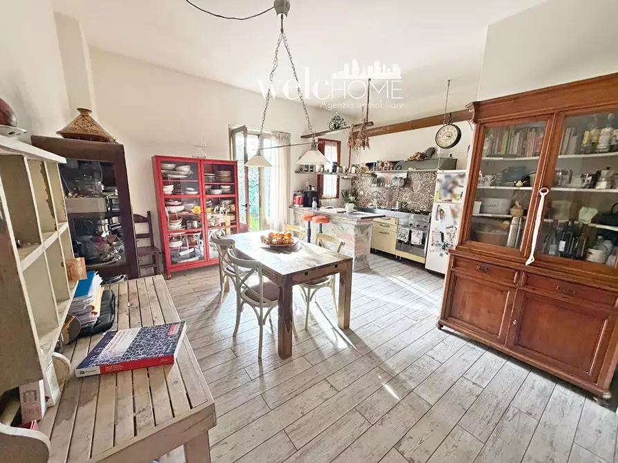 Immagine 25 di Terratetto in vendita  a Campi Bisenzio