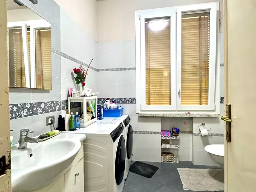 Immagine 44 di Appartamento in vendita  a Empoli