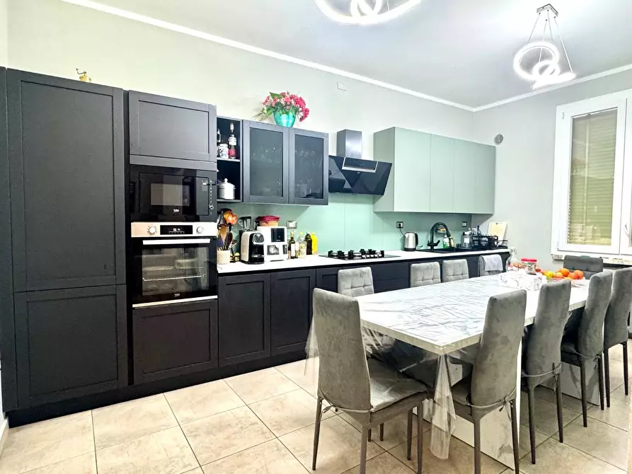 Immagine 16 di Appartamento in vendita  a Empoli