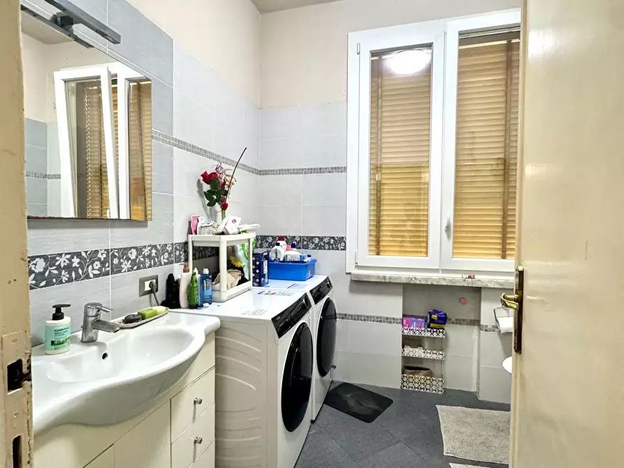 Immagine 43 di Appartamento in vendita  a Empoli