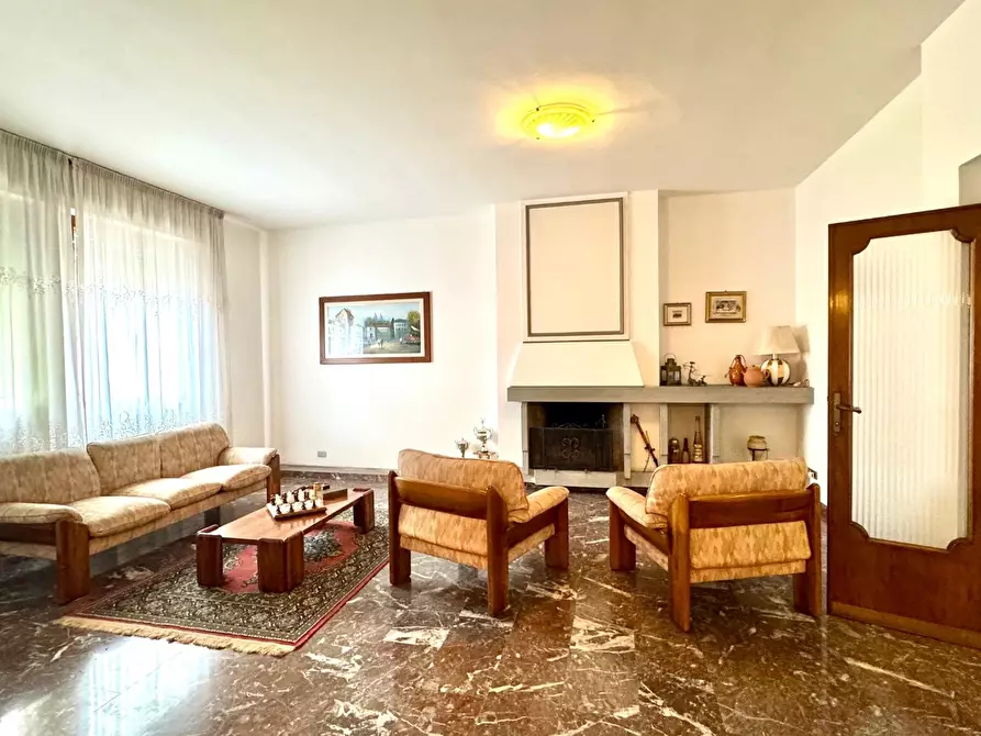 Immagine 12 di Appartamento in vendita  a Fucecchio