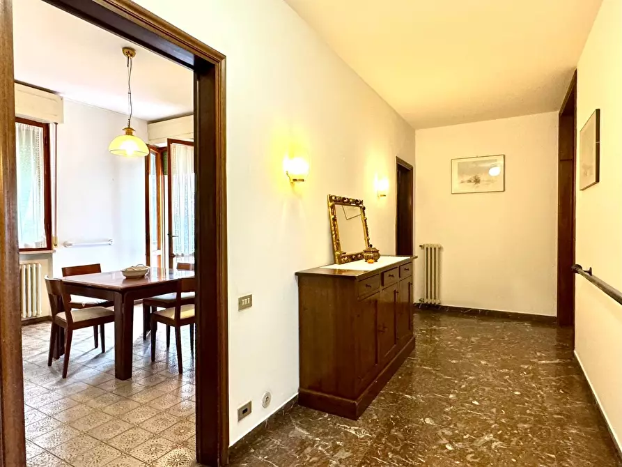 Immagine 17 di Appartamento in vendita  a Fucecchio