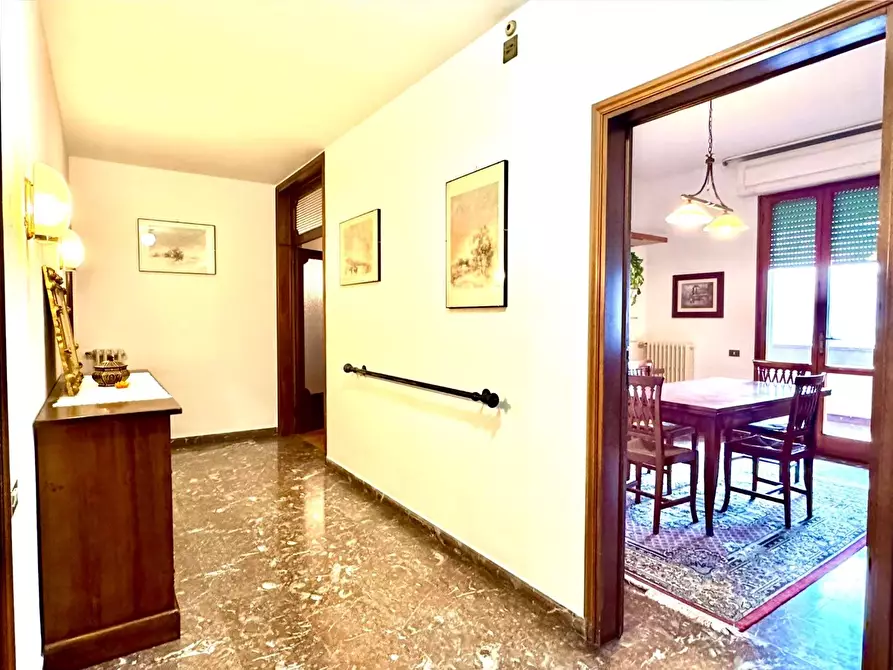 Immagine 5 di Appartamento in vendita  a Fucecchio