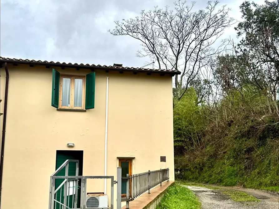 Immagine 2 di Appartamento in vendita  a Vinci