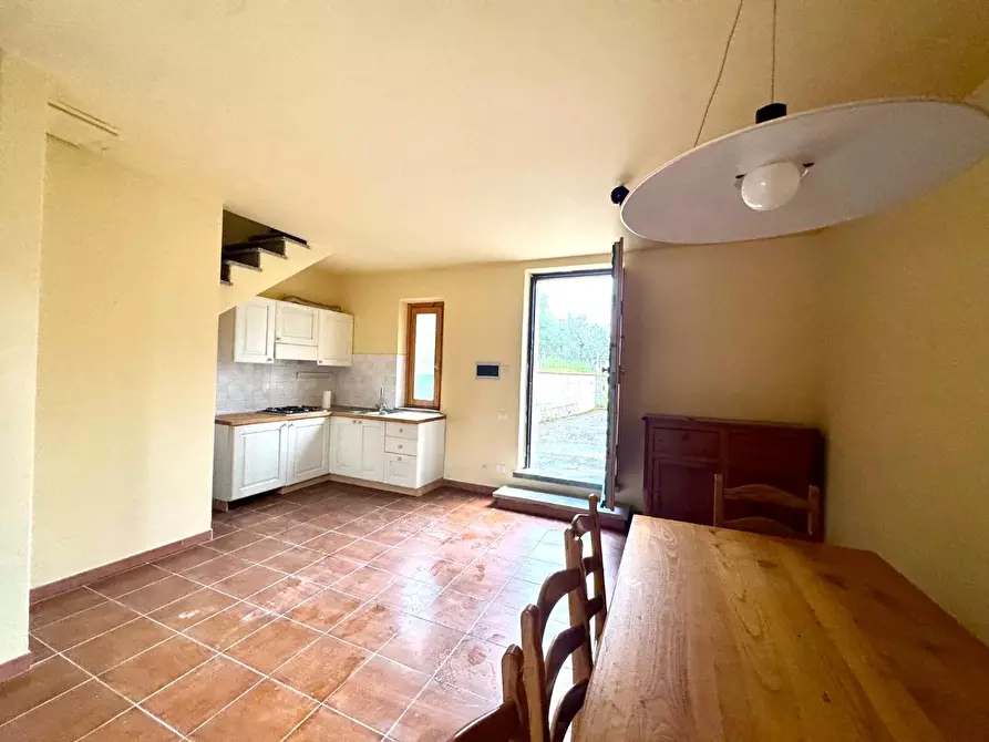 Immagine 14 di Appartamento in vendita  a Vinci