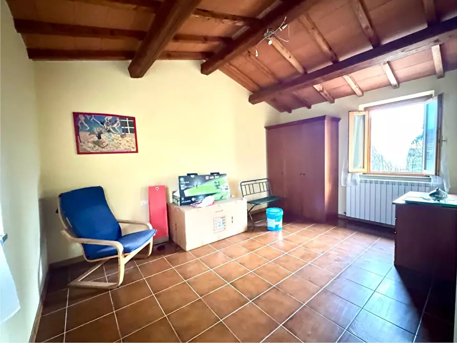 Immagine 28 di Appartamento in vendita  a Vinci