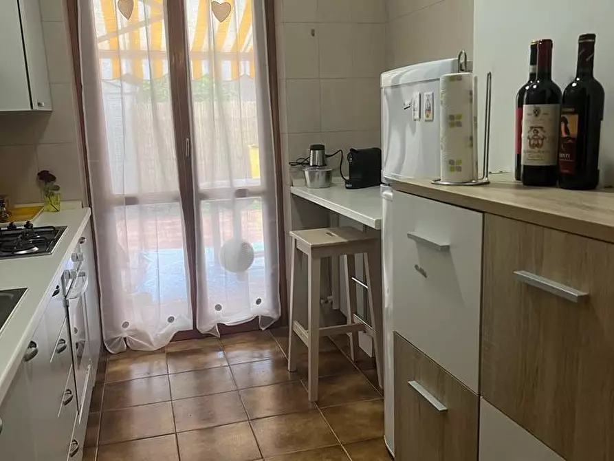 Immagine 8 di Villetta a schiera in vendita  a Massa