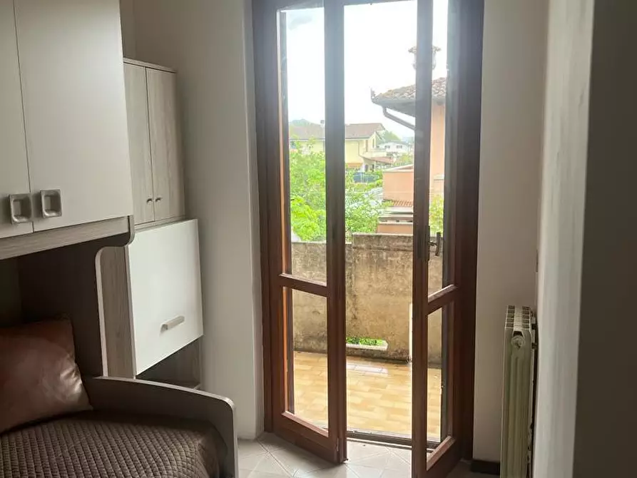 Immagine 11 di Villetta a schiera in vendita  a Massa