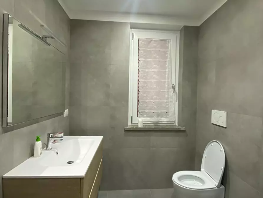 Immagine 13 di Villetta a schiera in vendita  a Massa