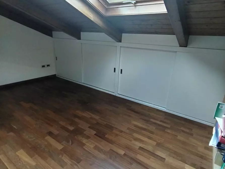 Immagine 28 di Appartamento in vendita  a Massa