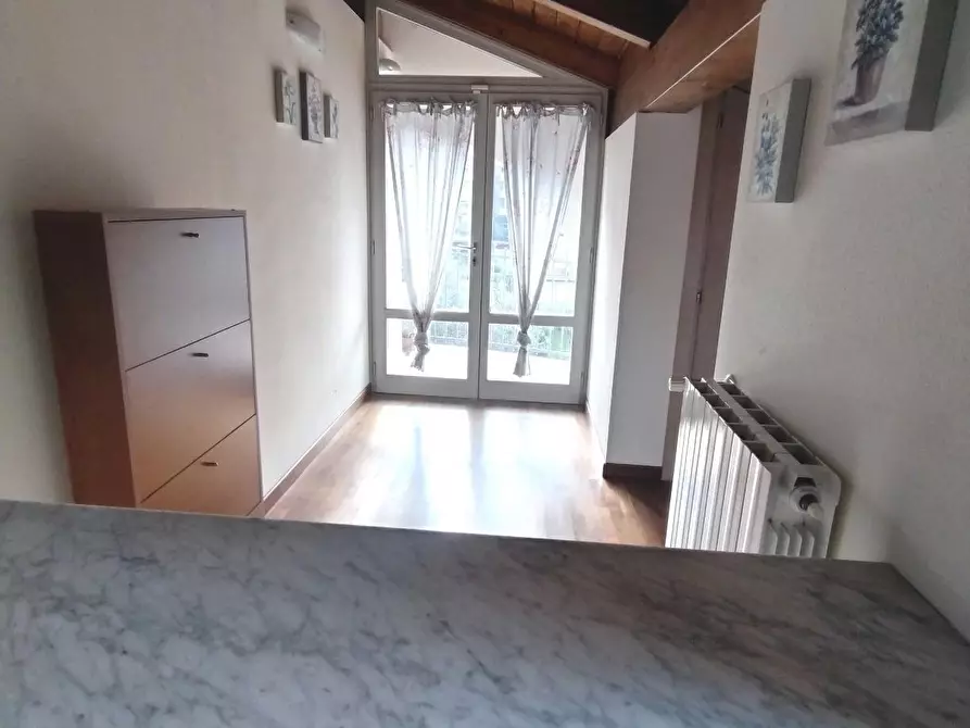 Immagine 30 di Appartamento in vendita  a Massa