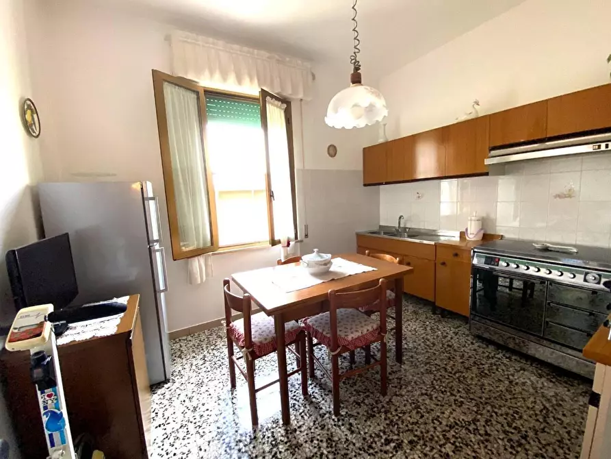 Immagine 3 di Appartamento in vendita  a Pontedera