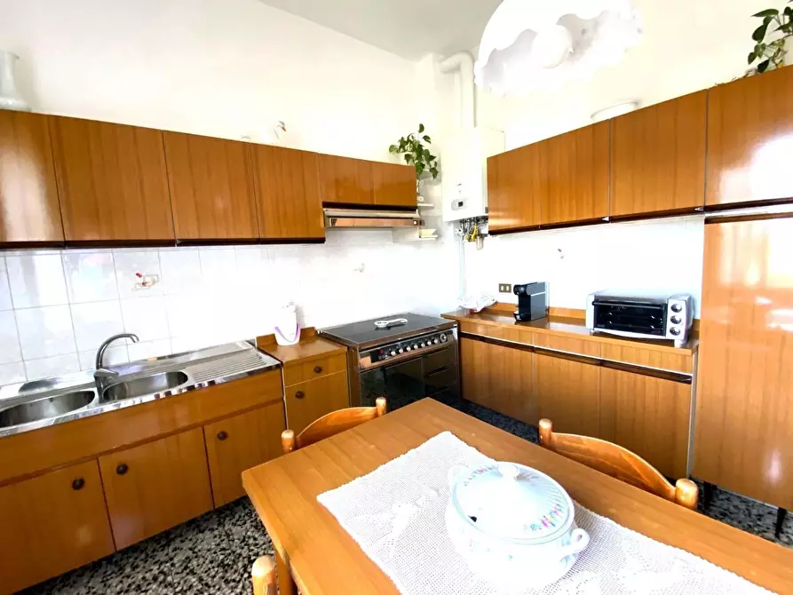 Immagine 4 di Appartamento in vendita  a Pontedera