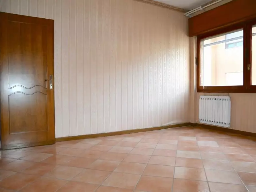 Immagine 17 di Appartamento in vendita  a Formia