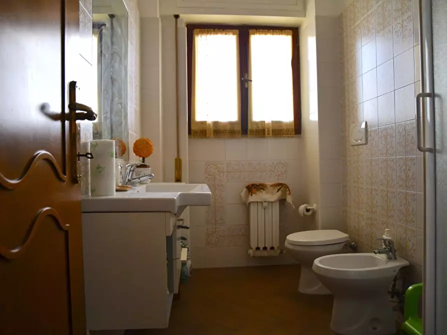 Immagine 18 di Appartamento in vendita  a Formia