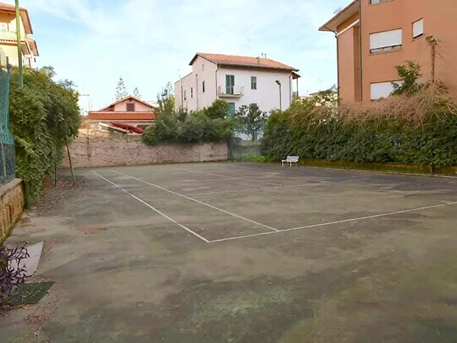 Immagine 21 di Appartamento in vendita  a Formia