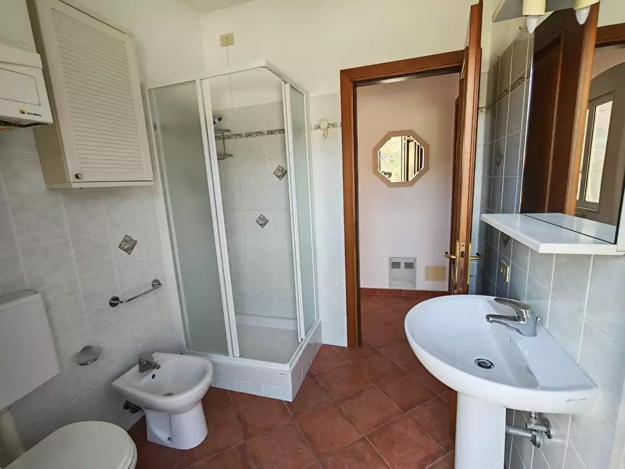 Immagine 24 di Appartamento in vendita  a Sestri Levante