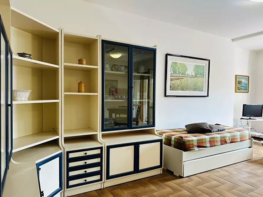 Immagine 6 di Appartamento in vendita  a Rosignano Marittimo