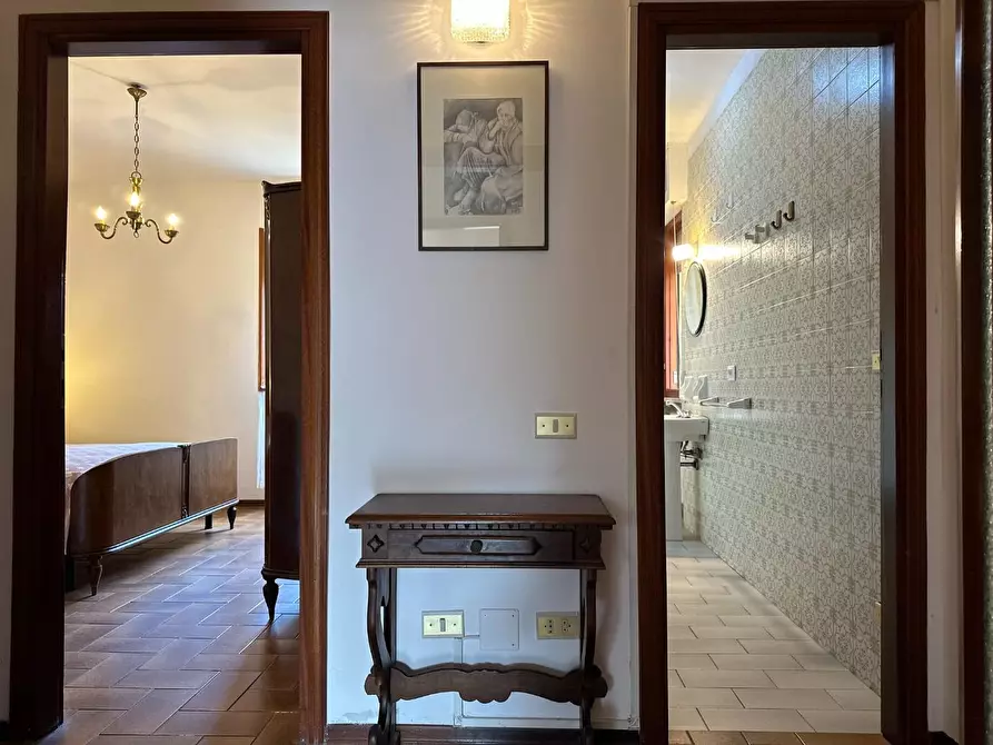 Immagine 15 di Appartamento in vendita  a Rosignano Marittimo