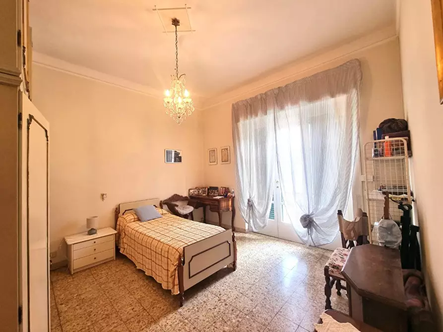 Immagine 24 di Appartamento in vendita  a Viareggio