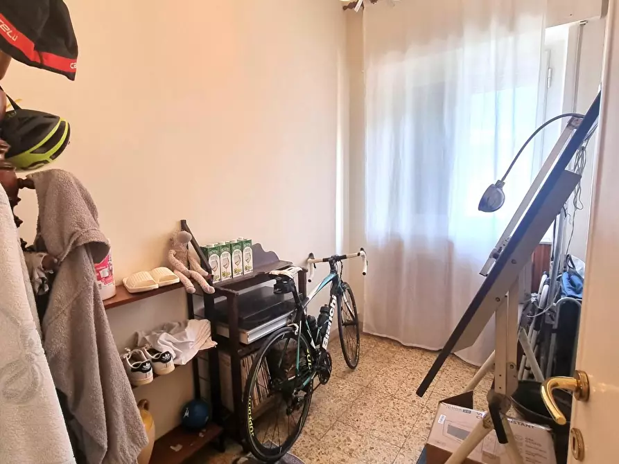 Immagine 16 di Appartamento in vendita  a Viareggio